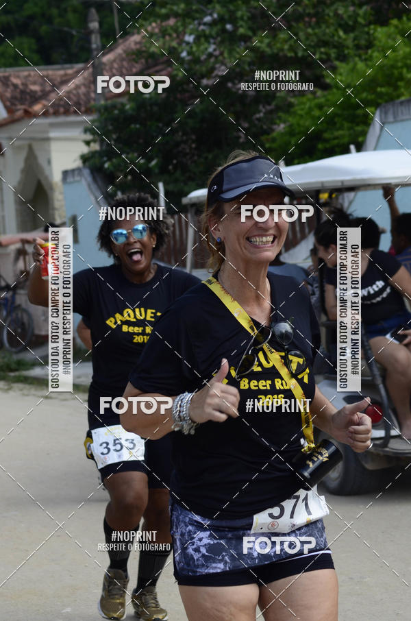 Buy your photos of the eventPaquet Beer Run 2018 on Fotop