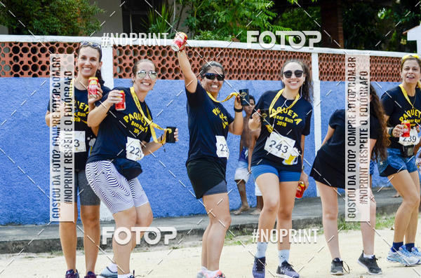 Buy your photos of the eventPaquet Beer Run 2018 on Fotop