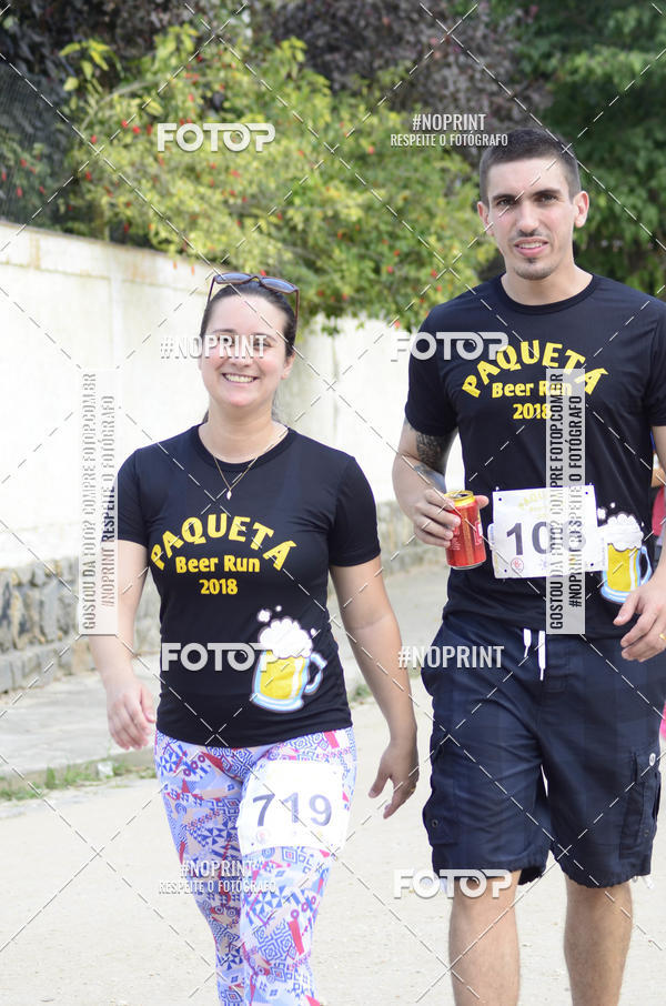 Buy your photos of the eventPaquet Beer Run 2018 on Fotop