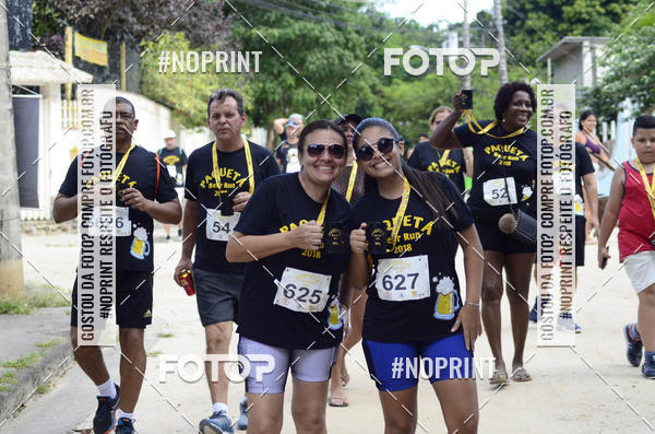 Buy your photos of the eventPaquet Beer Run 2018 on Fotop