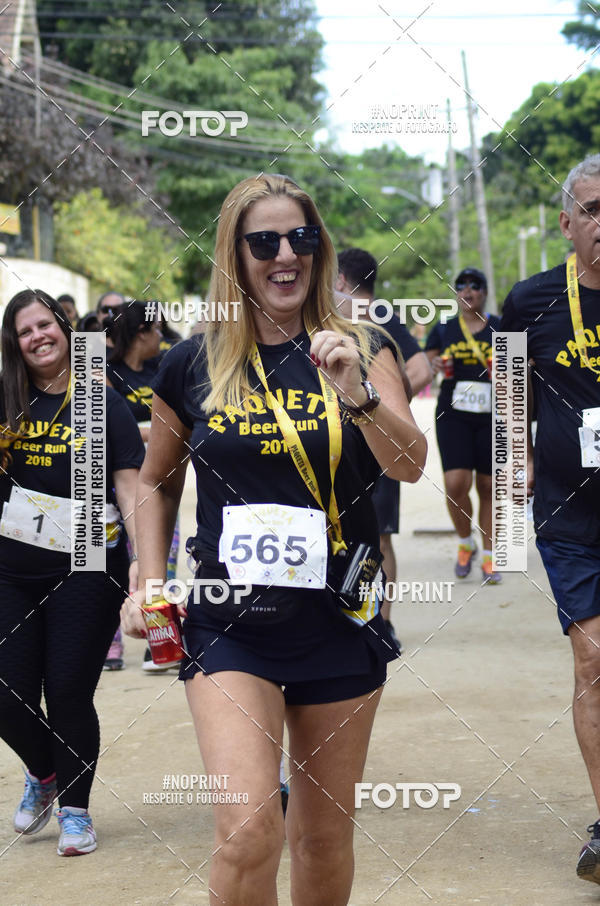 Buy your photos of the eventPaquet Beer Run 2018 on Fotop