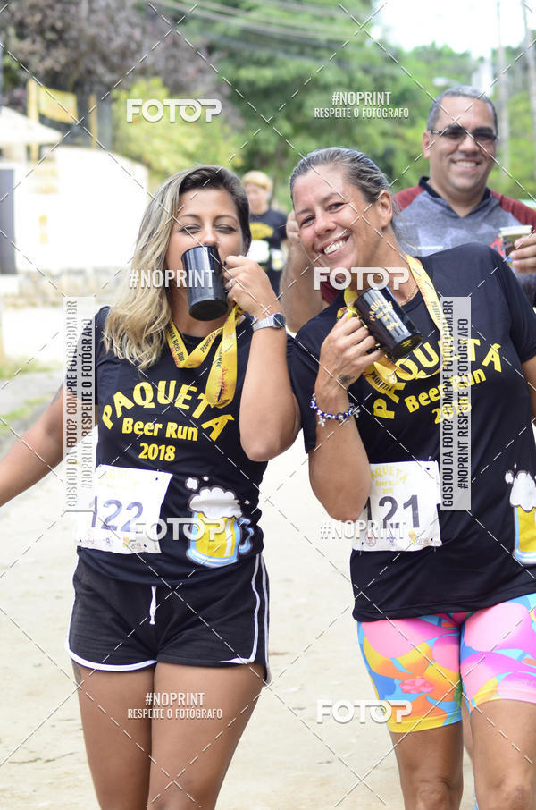 Buy your photos of the eventPaquet Beer Run 2018 on Fotop