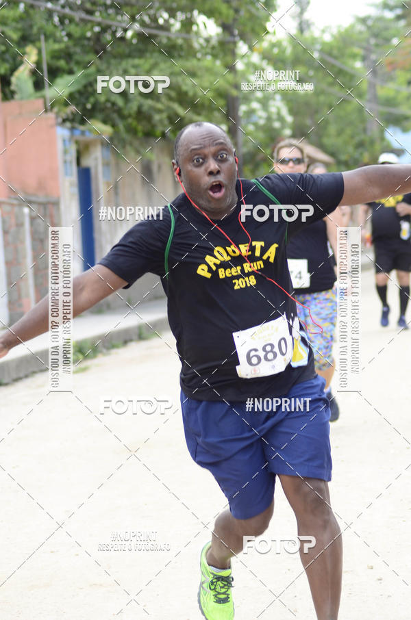 Buy your photos of the eventPaquet Beer Run 2018 on Fotop