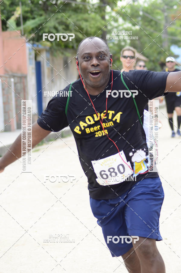 Buy your photos of the eventPaquet Beer Run 2018 on Fotop