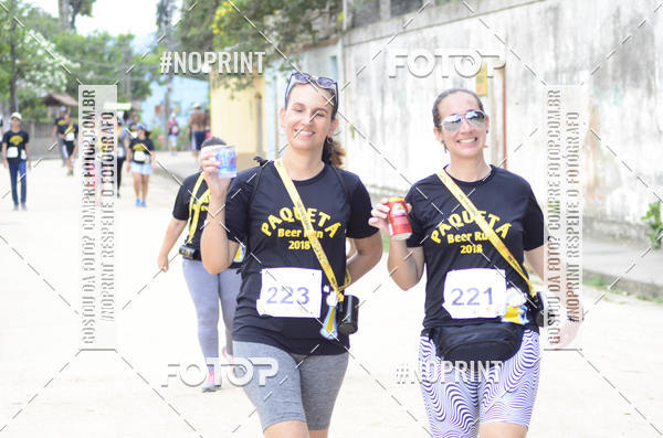 Buy your photos of the eventPaquet Beer Run 2018 on Fotop