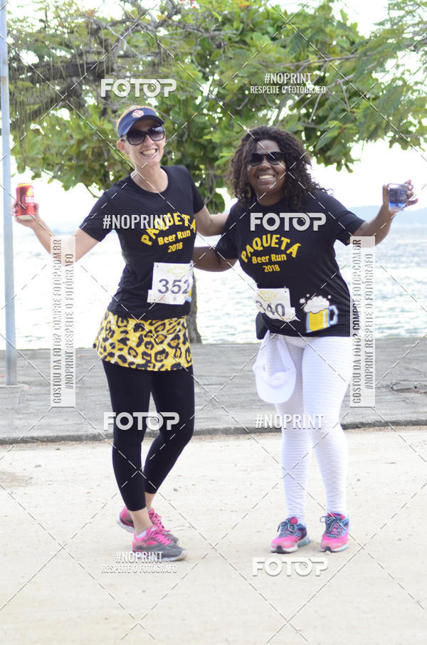 Buy your photos of the eventPaquet Beer Run 2018 on Fotop