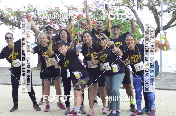 Buy your photos of the eventPaquet Beer Run 2018 on Fotop