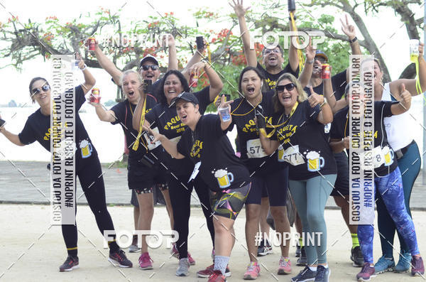 Buy your photos of the eventPaquet Beer Run 2018 on Fotop