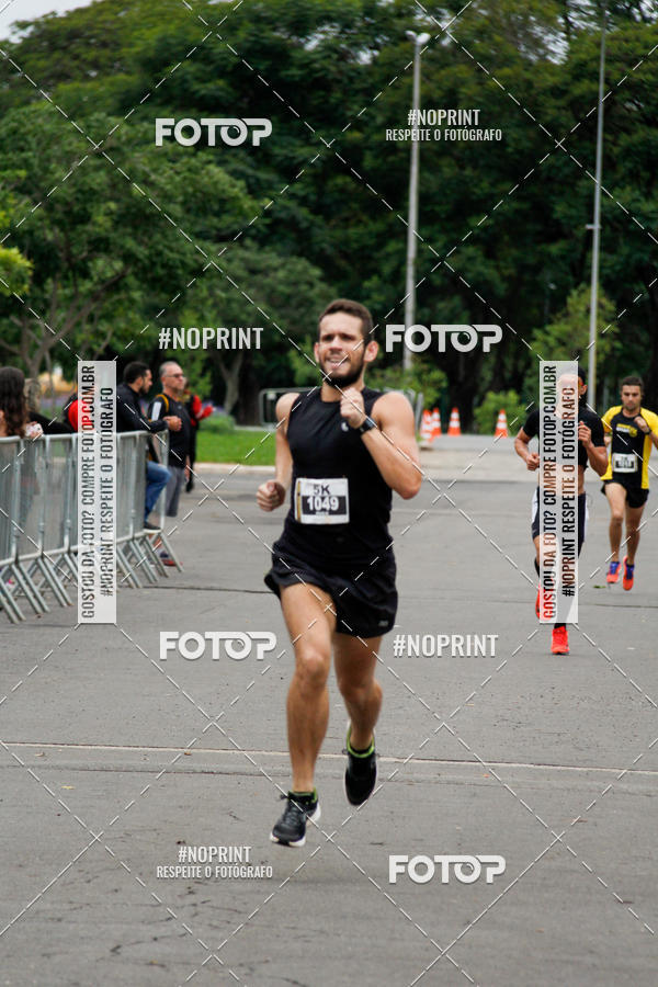 Buy your photos of the eventCorra com a Smart Fit on Fotop