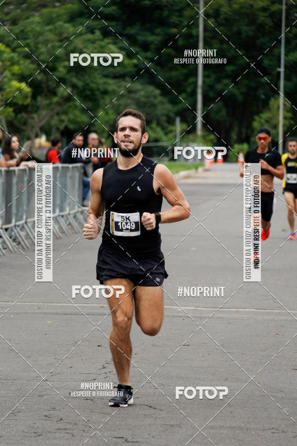 Buy your photos of the eventCorra com a Smart Fit on Fotop