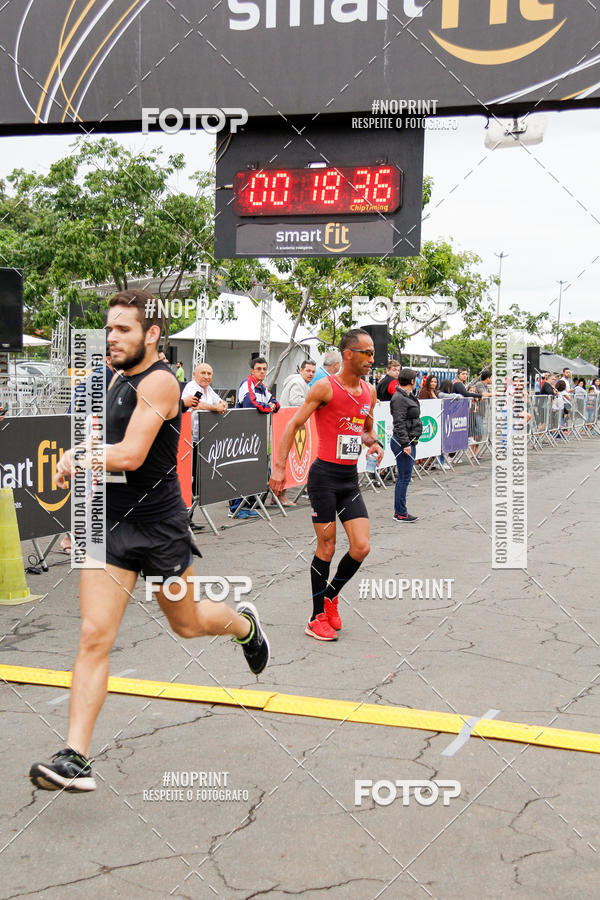 Buy your photos of the eventCorra com a Smart Fit on Fotop