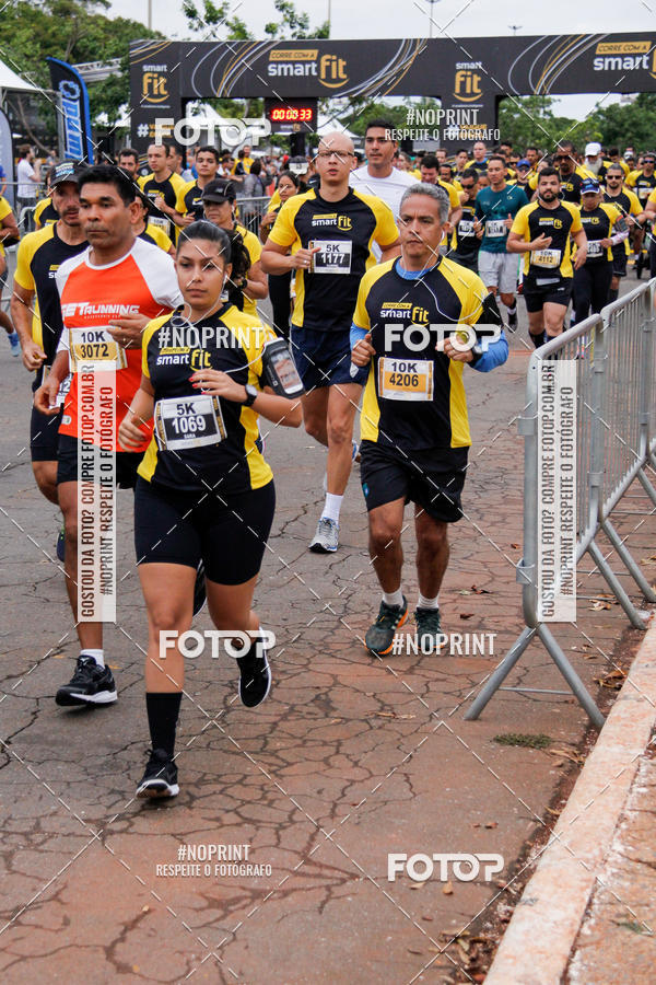 Buy your photos of the eventCorra com a Smart Fit on Fotop