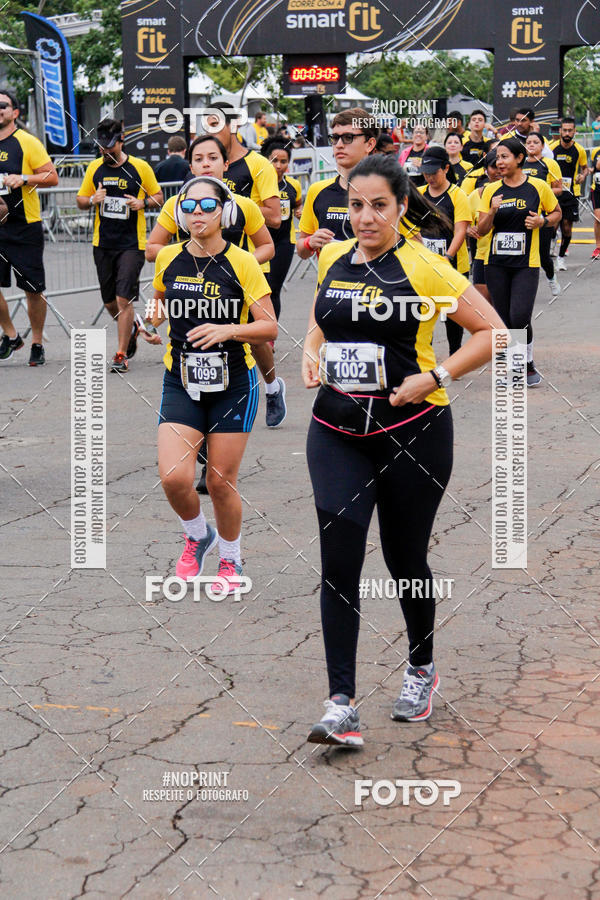 Buy your photos of the eventCorra com a Smart Fit on Fotop