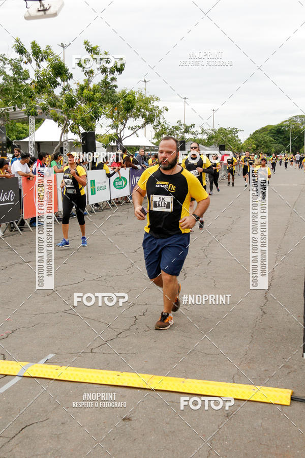 Compre suas fotos do eventoCorra com a Smart Fit no Fotop