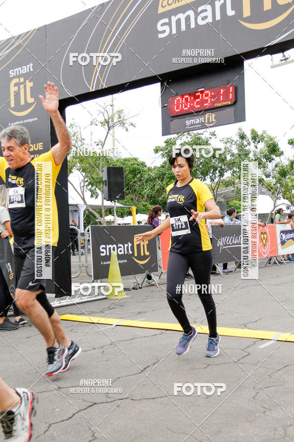 Compre suas fotos do eventoCorra com a Smart Fit no Fotop