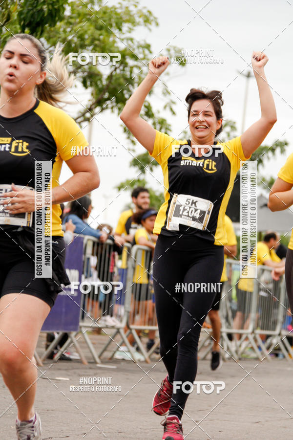 Compre suas fotos do eventoCorra com a Smart Fit no Fotop