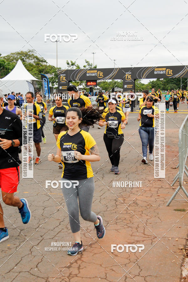 Buy your photos of the eventCorra com a Smart Fit on Fotop