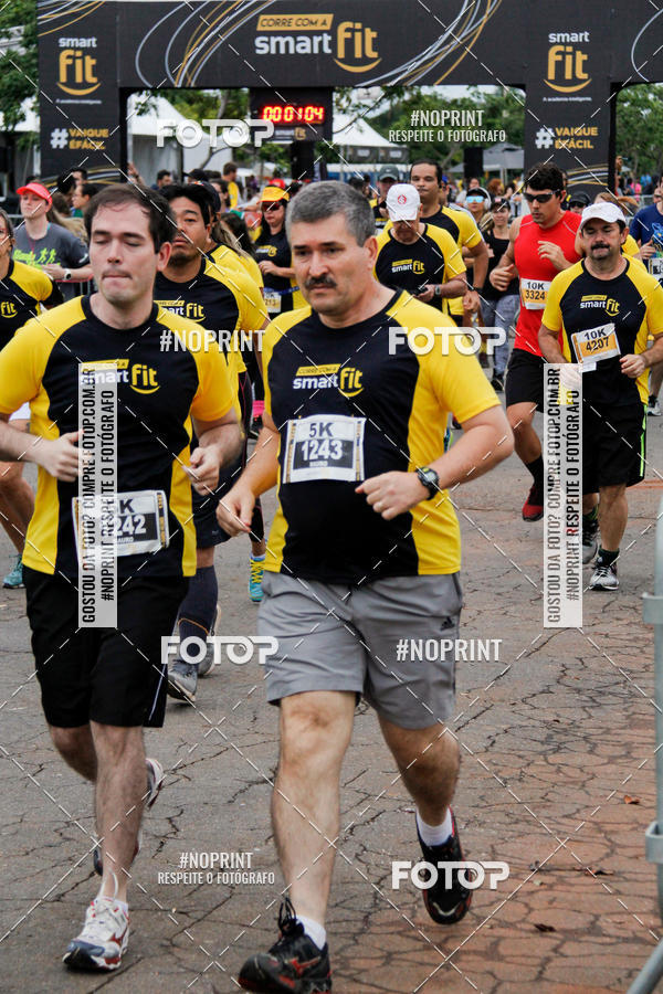 Buy your photos of the eventCorra com a Smart Fit on Fotop