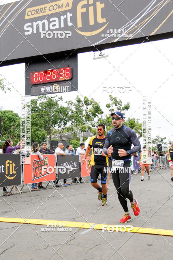 Compre suas fotos do eventoCorra com a Smart Fit no Fotop