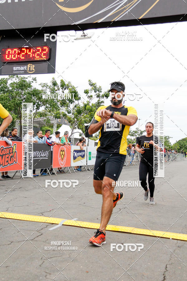 Buy your photos of the eventCorra com a Smart Fit on Fotop