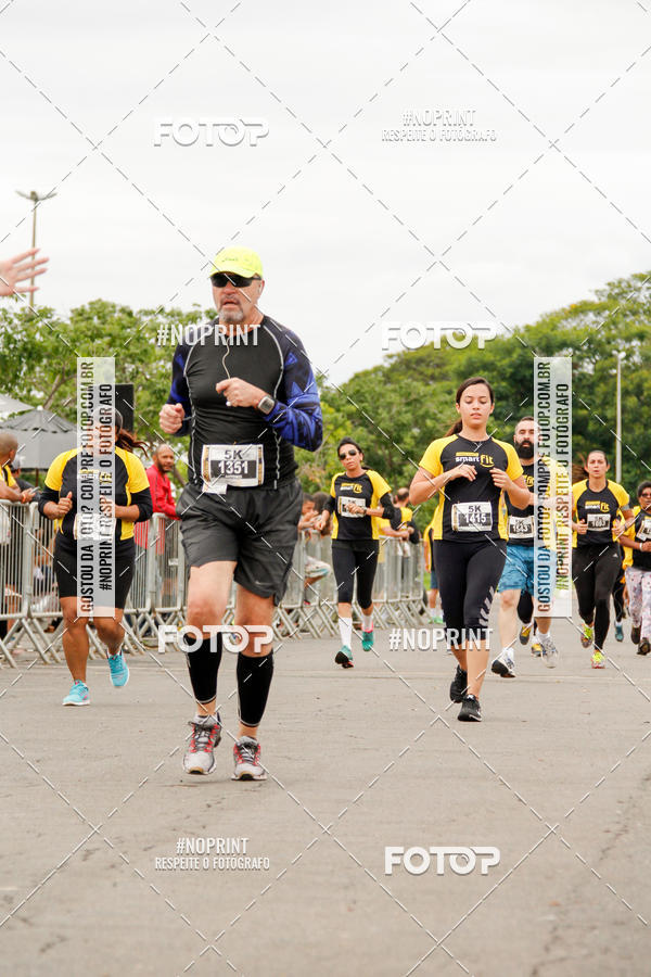 Compre suas fotos do eventoCorra com a Smart Fit no Fotop