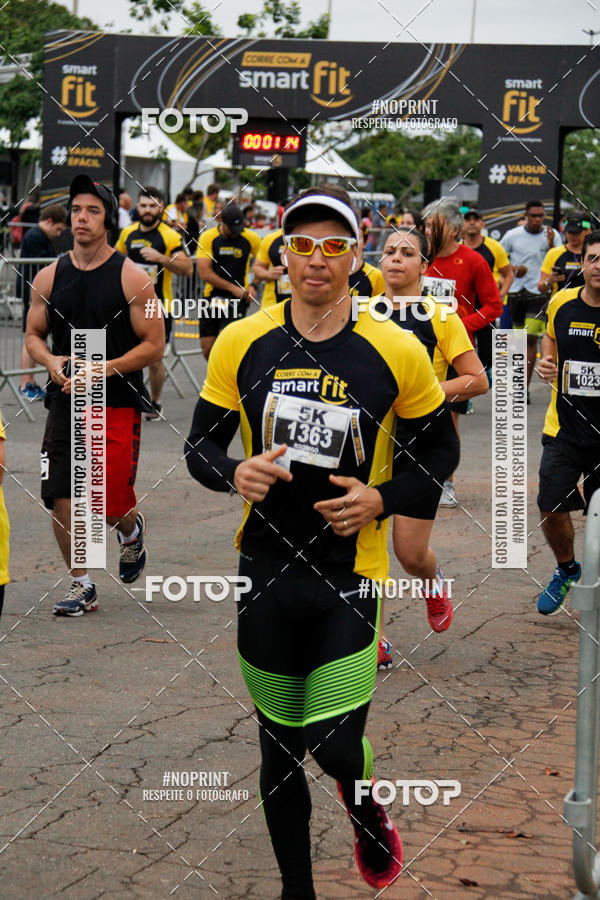 Buy your photos of the eventCorra com a Smart Fit on Fotop