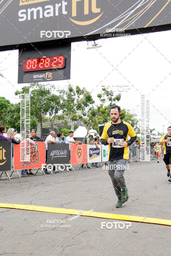 Buy your photos of the eventCorra com a Smart Fit on Fotop