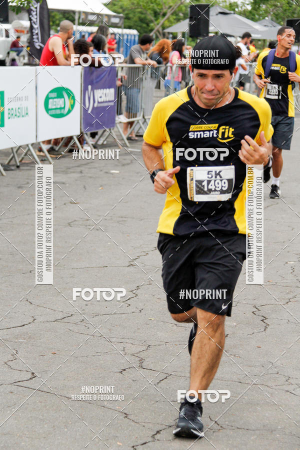 Buy your photos of the eventCorra com a Smart Fit on Fotop