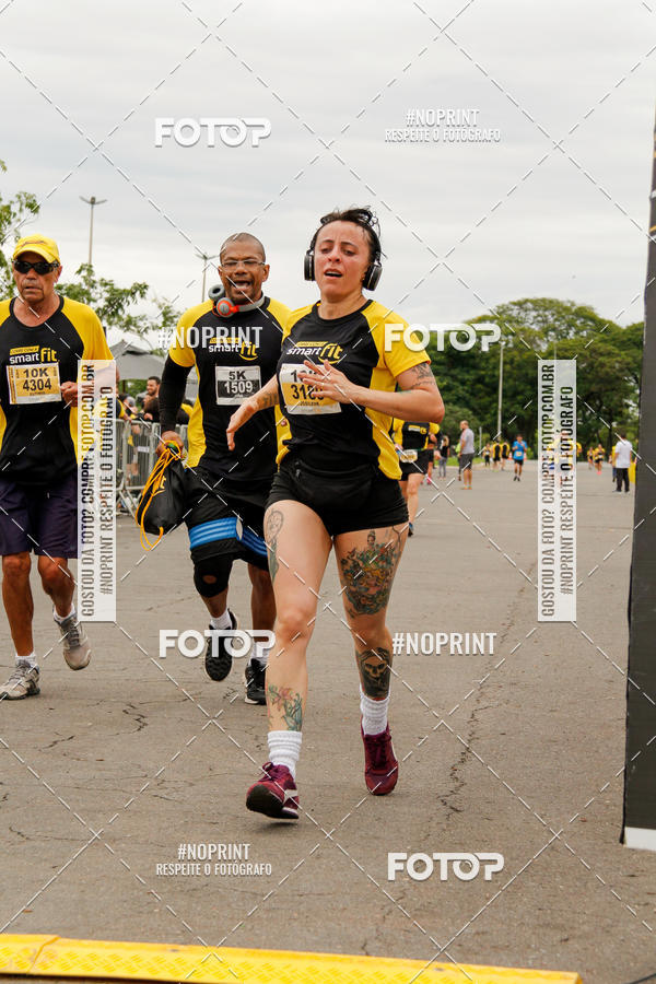 Buy your photos of the eventCorra com a Smart Fit on Fotop