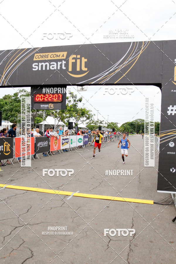 Buy your photos of the eventCorra com a Smart Fit on Fotop