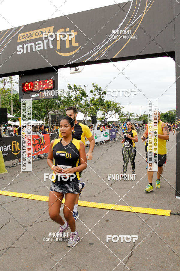 Compre suas fotos do eventoCorra com a Smart Fit no Fotop