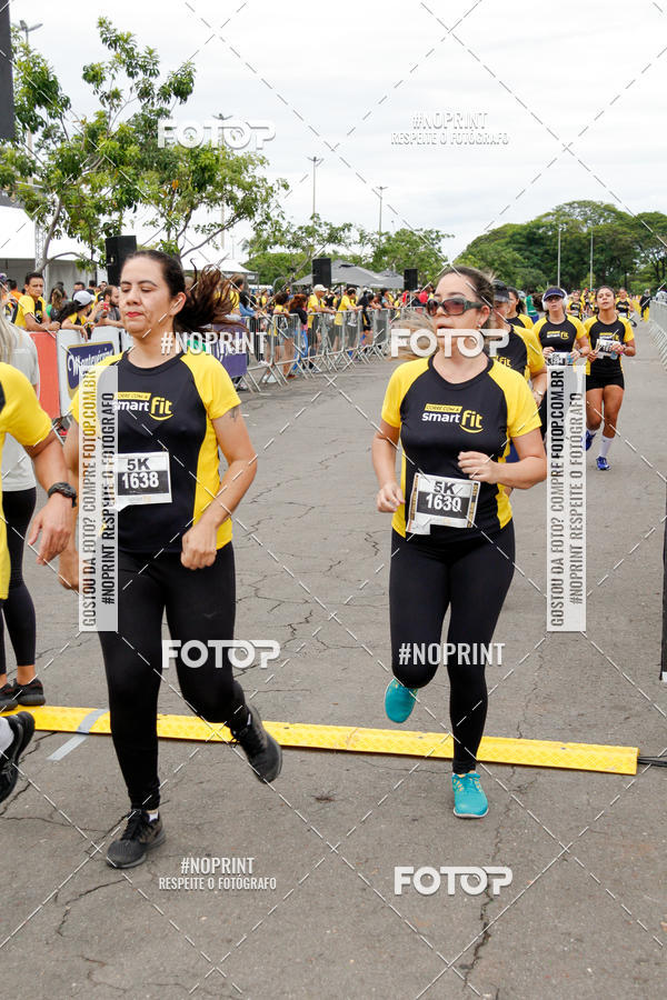 Compre suas fotos do eventoCorra com a Smart Fit no Fotop