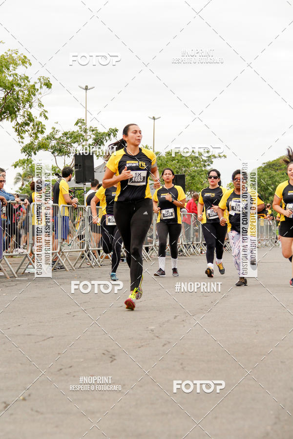 Compre suas fotos do eventoCorra com a Smart Fit no Fotop