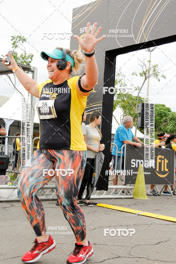 Compre suas fotos do eventoCorra com a Smart Fit no Fotop