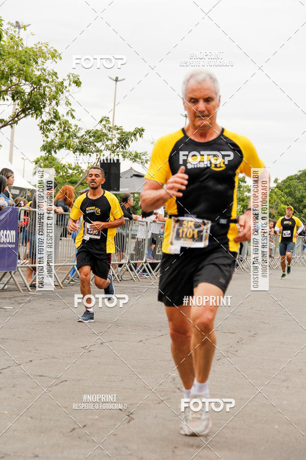 Buy your photos of the eventCorra com a Smart Fit on Fotop