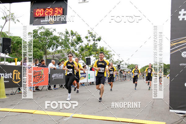 Buy your photos of the eventCorra com a Smart Fit on Fotop