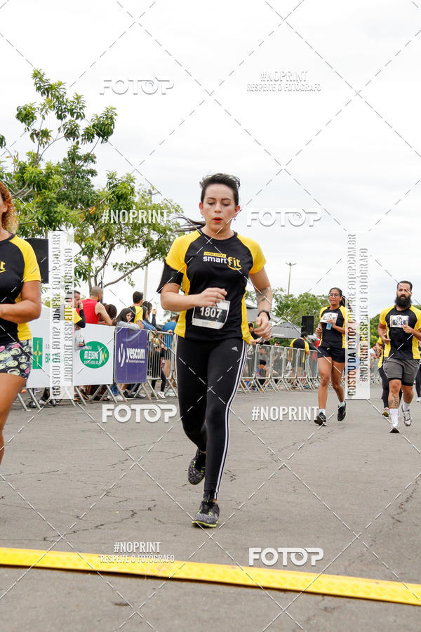 Compre suas fotos do eventoCorra com a Smart Fit no Fotop