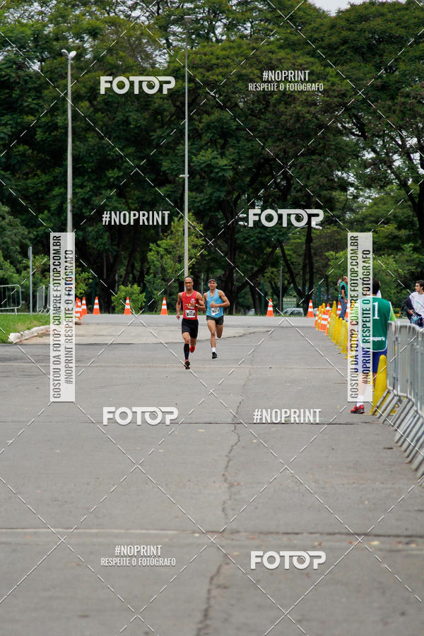 Buy your photos of the eventCorra com a Smart Fit on Fotop