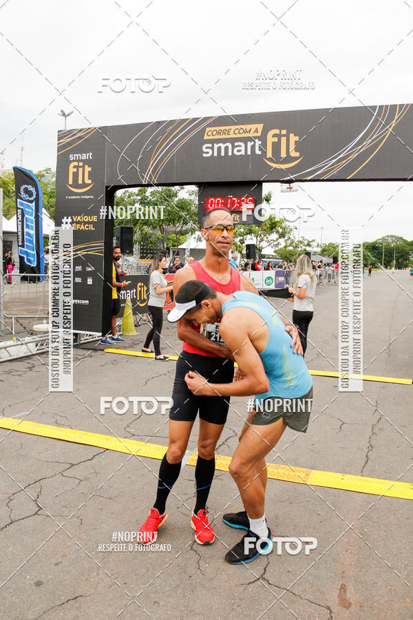 Buy your photos of the eventCorra com a Smart Fit on Fotop