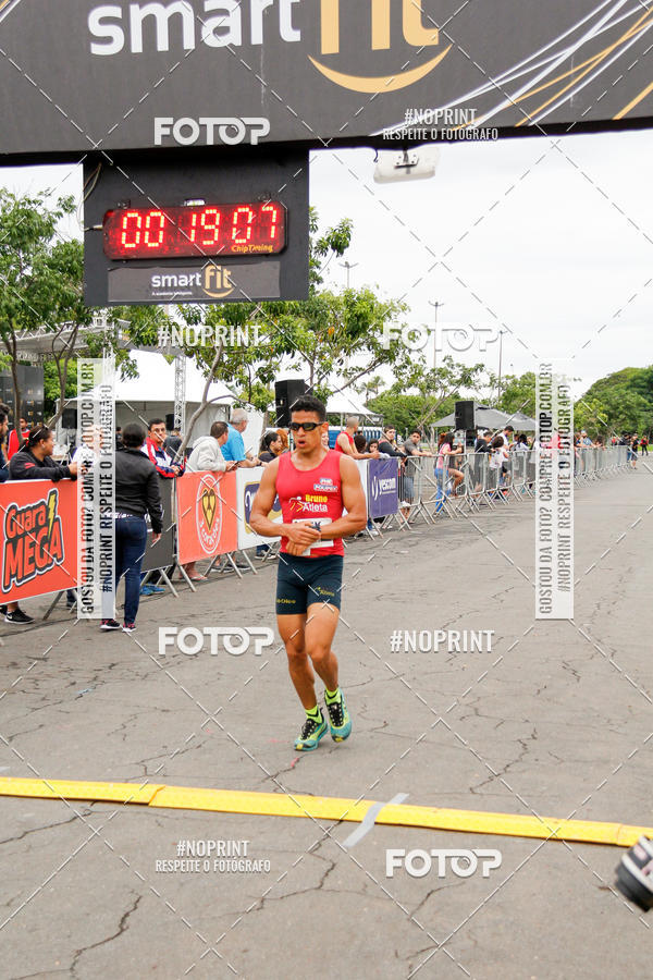 Buy your photos of the eventCorra com a Smart Fit on Fotop