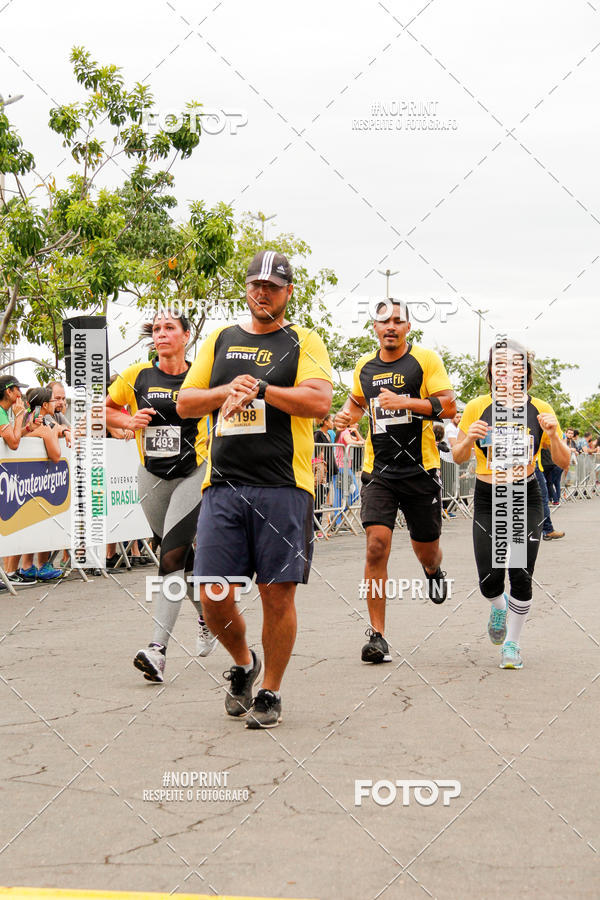 Buy your photos of the eventCorra com a Smart Fit on Fotop