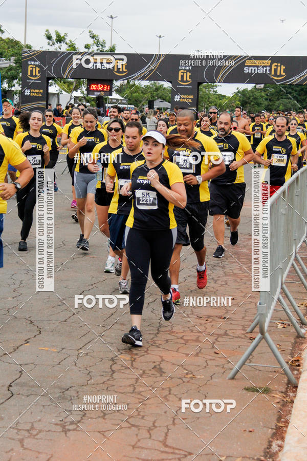 Buy your photos of the eventCorra com a Smart Fit on Fotop