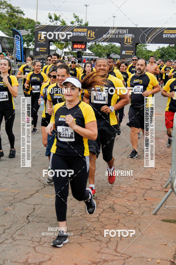 Buy your photos of the eventCorra com a Smart Fit on Fotop