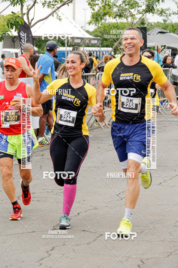 Buy your photos of the eventCorra com a Smart Fit on Fotop