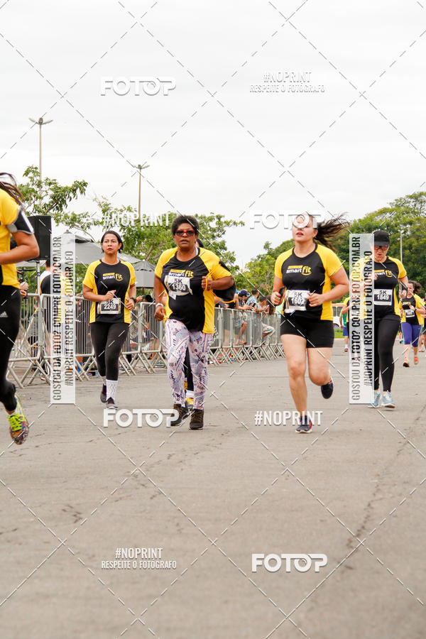 Compre suas fotos do eventoCorra com a Smart Fit no Fotop