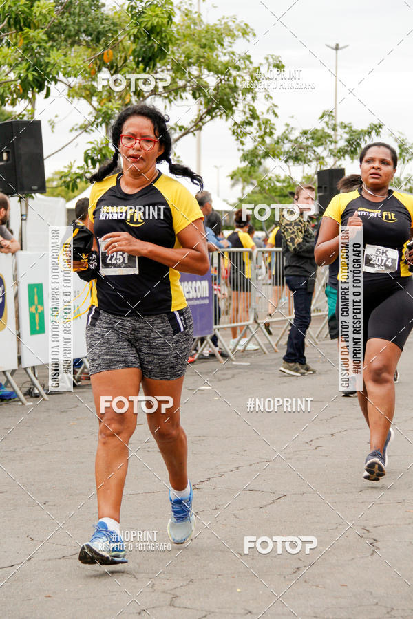 Compre suas fotos do eventoCorra com a Smart Fit no Fotop