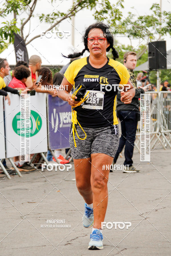 Compre suas fotos do eventoCorra com a Smart Fit no Fotop