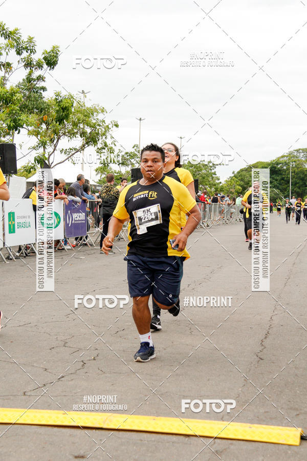 Compre suas fotos do eventoCorra com a Smart Fit no Fotop