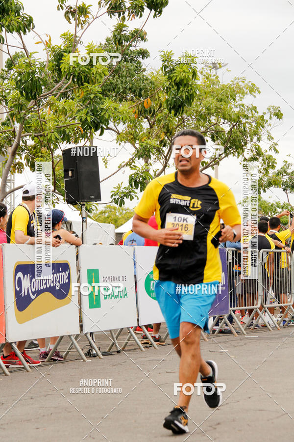 Buy your photos of the eventCorra com a Smart Fit on Fotop