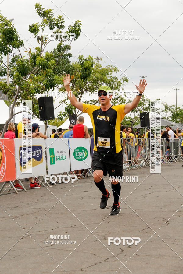 Buy your photos of the eventCorra com a Smart Fit on Fotop